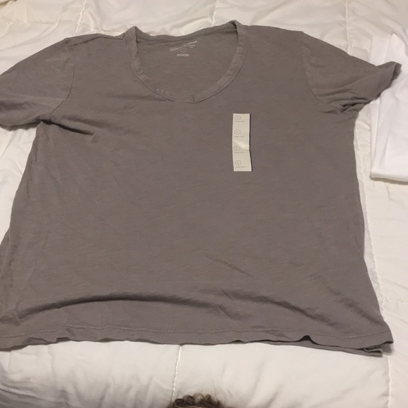 Two shirts from Target - Picture 4 of 7